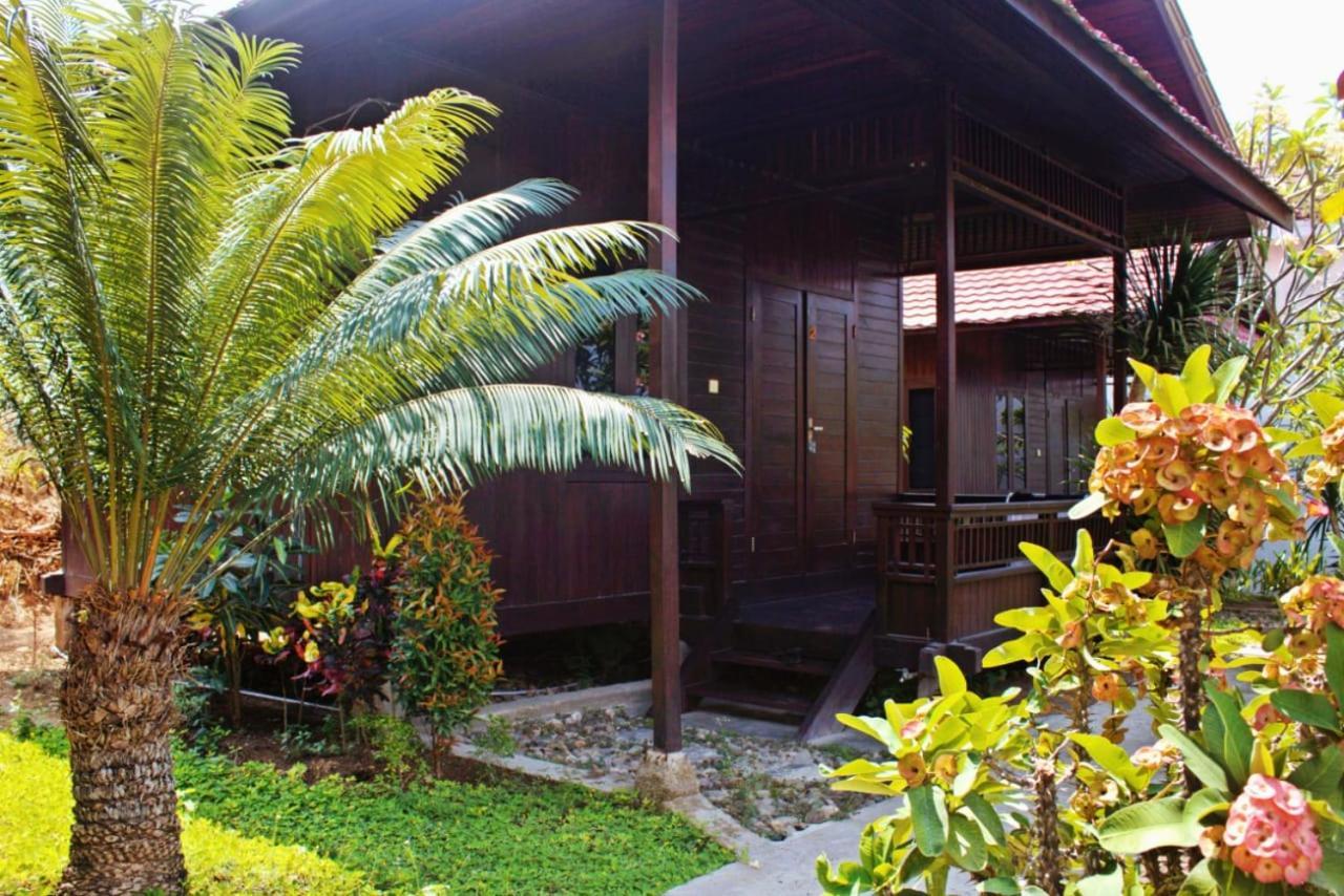 Exotic Komodo Hotel Labuan Bajo Buitenkant foto