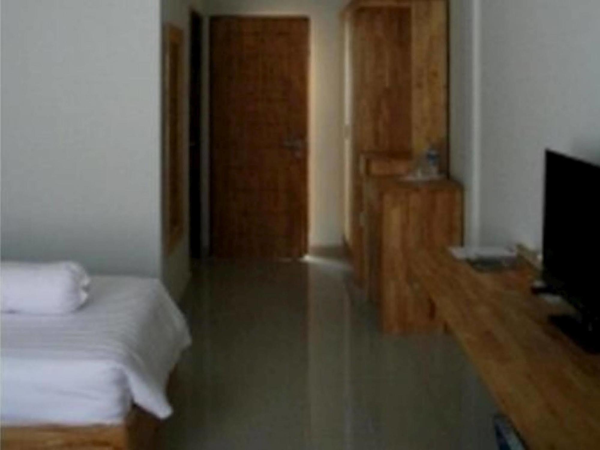 Exotic Komodo Hotel Labuan Bajo Buitenkant foto