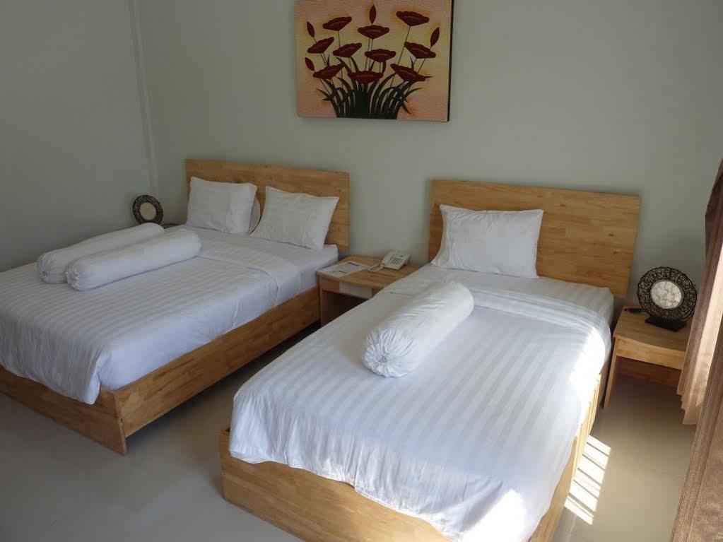 Exotic Komodo Hotel Labuan Bajo Buitenkant foto