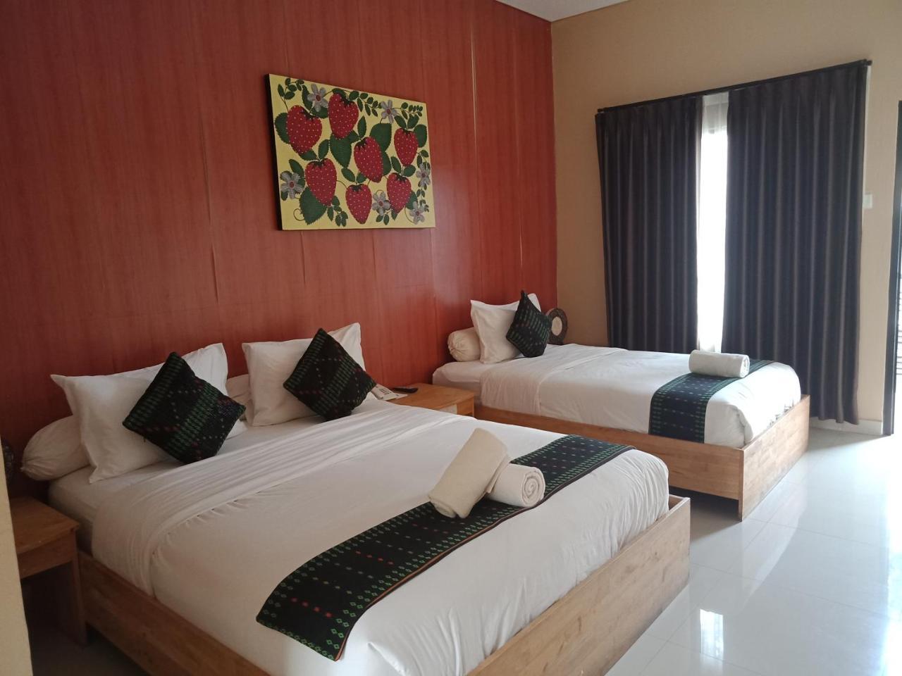 Exotic Komodo Hotel Labuan Bajo Buitenkant foto