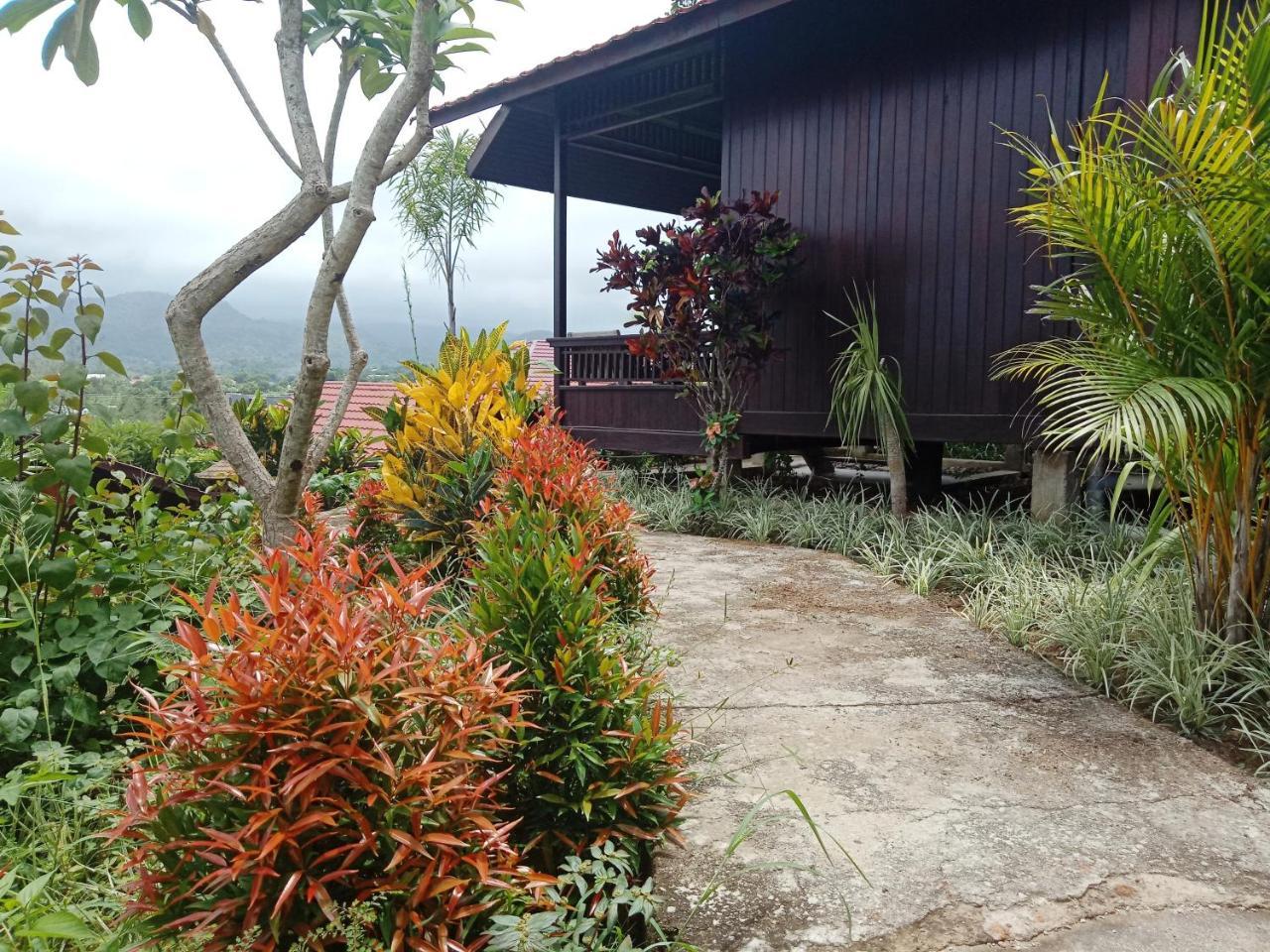 Exotic Komodo Hotel Labuan Bajo Buitenkant foto