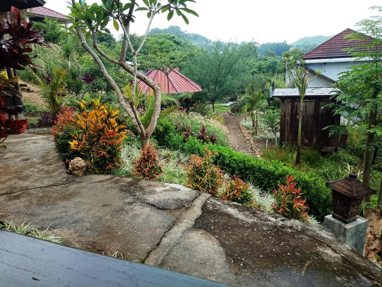 Exotic Komodo Hotel Labuan Bajo Buitenkant foto