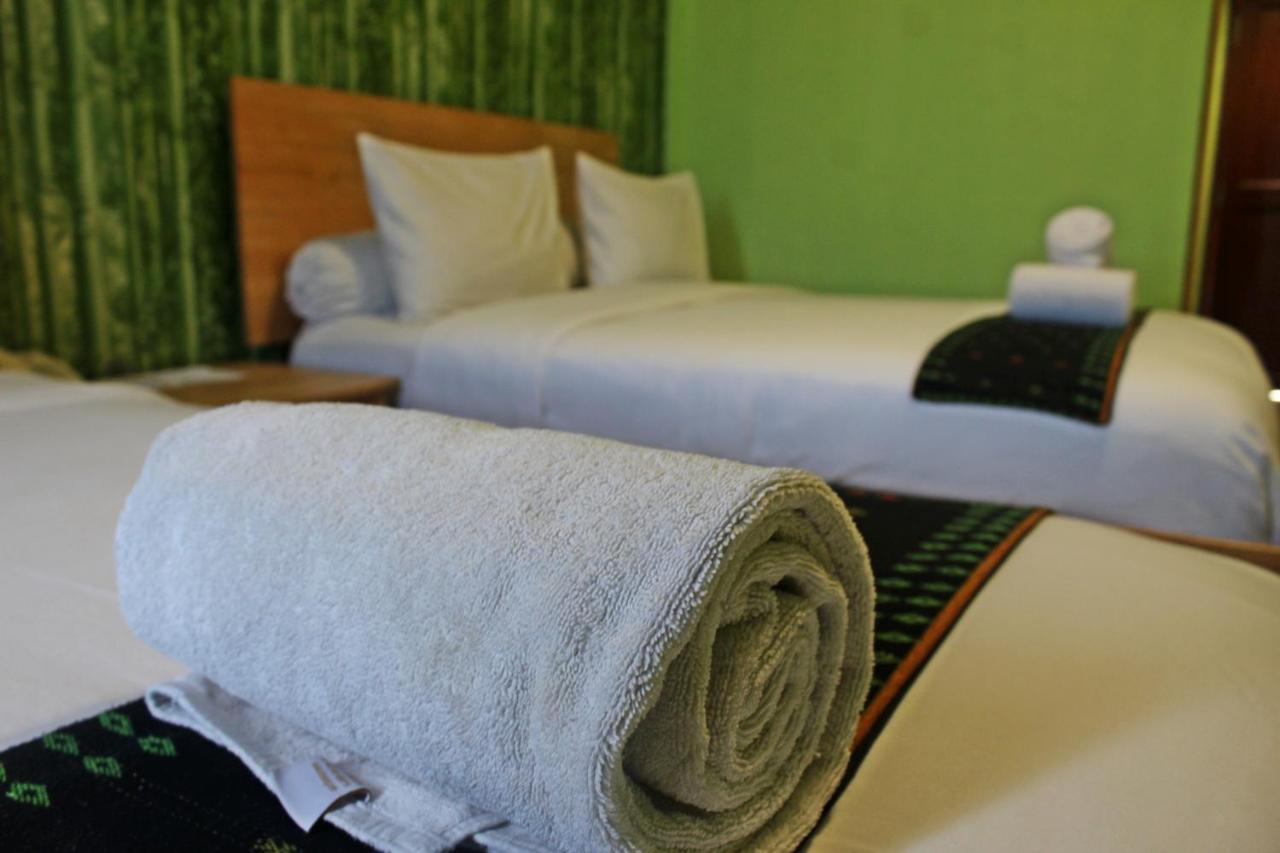 Exotic Komodo Hotel Labuan Bajo Buitenkant foto